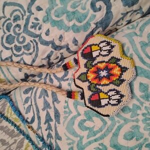 Colorful Beaded Necklace with Floral Design